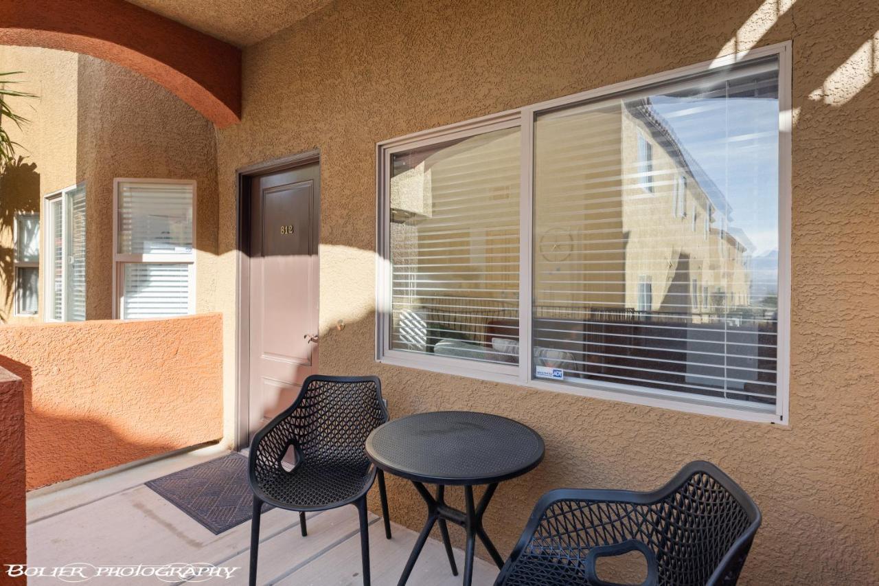 Hawk Ridge Two Bedroom Condo By Cool Properties Mesquite Dış mekan fotoğraf